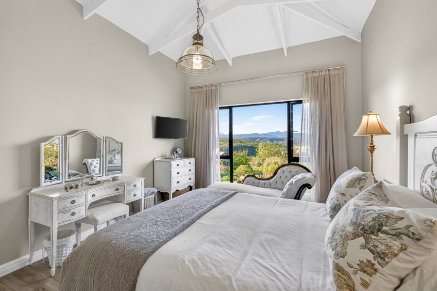 3 Bedroom Property for Sale in Baron View Western Cape